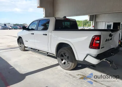 2025 Ram 1500 Big Horn 4X2 5'7 Box из США, поврежденный, VIN 1C6RREFG9SN530933